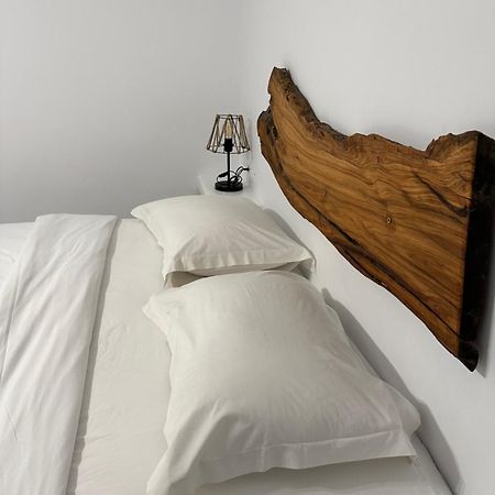 The Coast Suites Τούρλος Εξωτερικό φωτογραφία